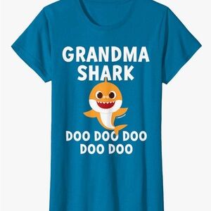Blue Grandma Shark T-Shirt 100 Cotton Size Medium Baby Shark